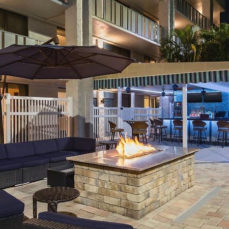 Spark By Hilton Sarasota Siesta Key Gateway Exterior photo
